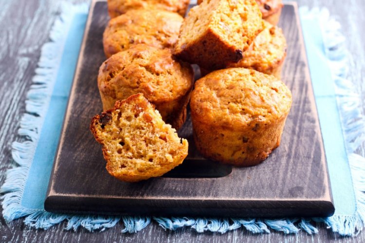 Carrot Muffins with Oatmeal