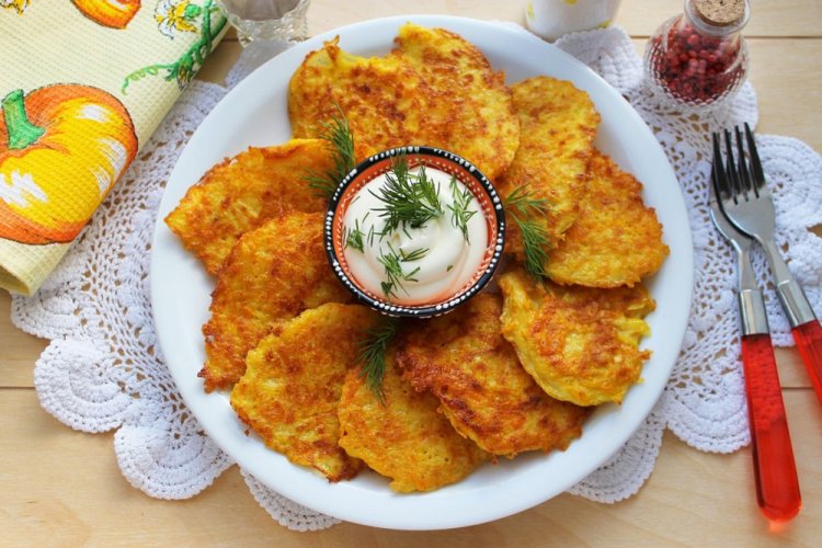 Pumpkin Fritters with Onion