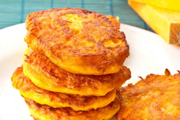 Sweet Pumpkin Fritters with Semolina