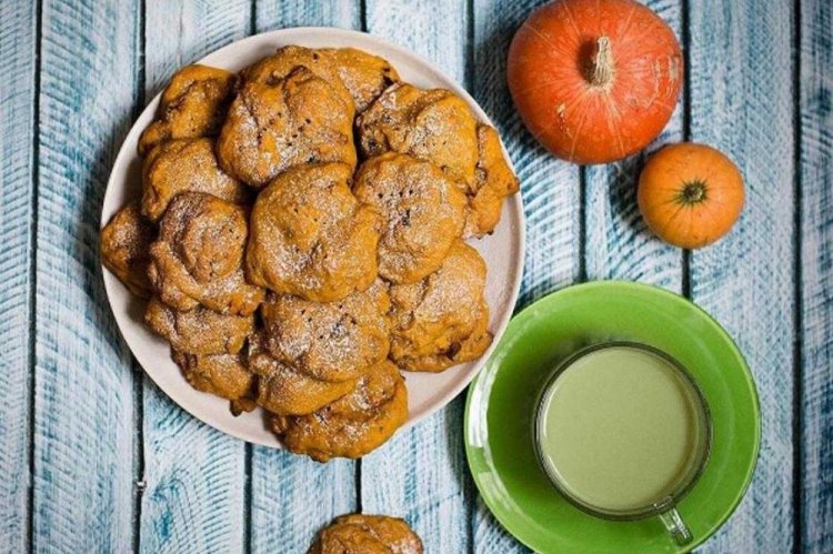 Pumpkin and Almond Cookies