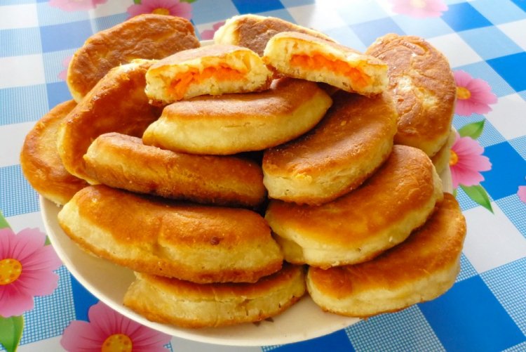 Fried Pumpkin Pies