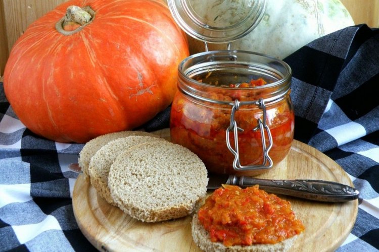 Pumpkin Caviar with Tomatoes for Winter