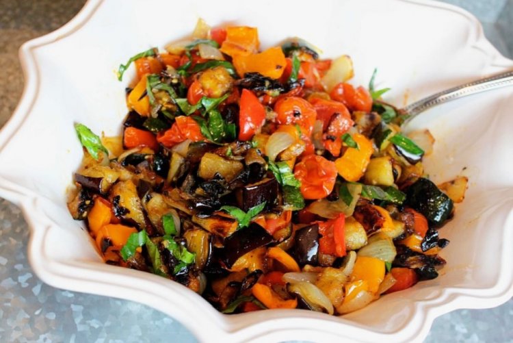Pumpkin Salad with Eggplant and Bell Pepper
