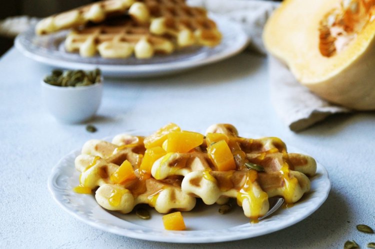 Milk Pumpkin Waffles