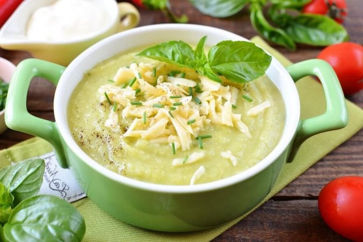 Puré de calabacín con queso