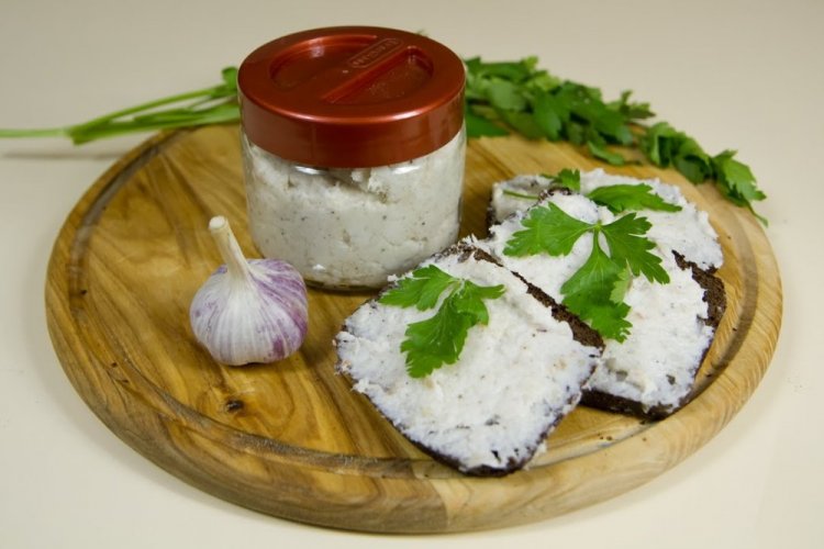 Pasta de ajo con tocino