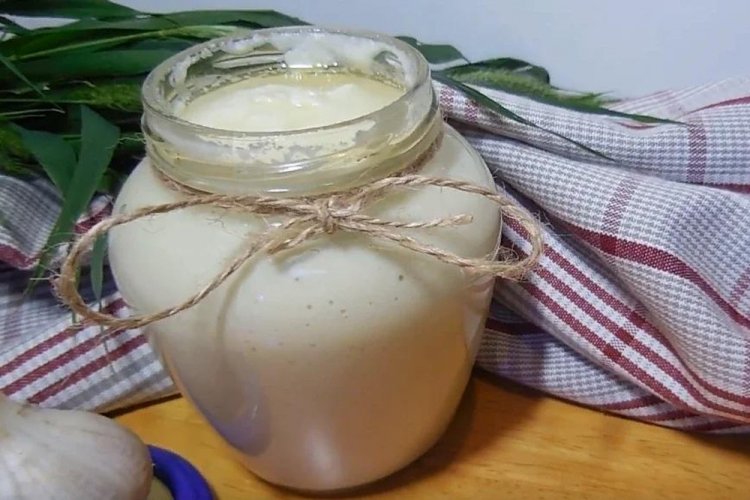 Pasta de ajo con vino blanco