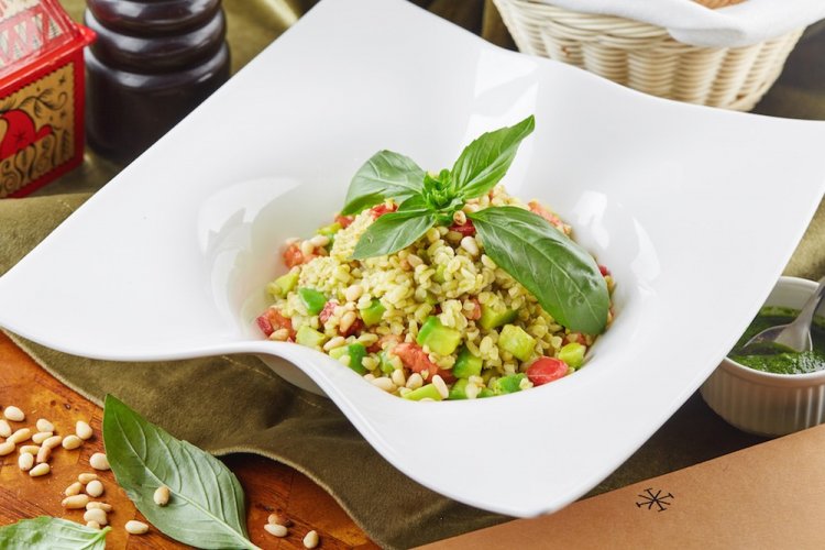 Tabbouleh with Avocado