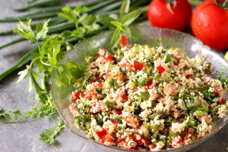 Tabbouleh Salad with Chili Pepper