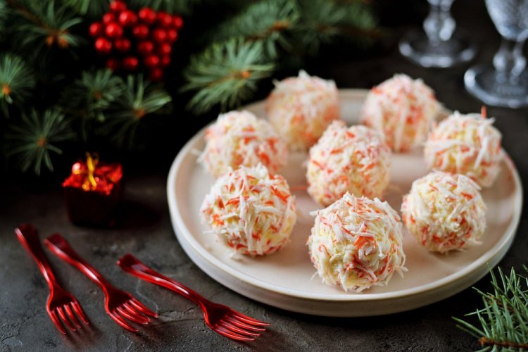 Bolitas de queso con palitos de cangrejo