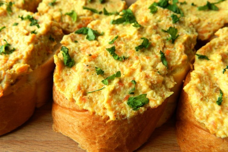 Paté de huevo con zanahoria
