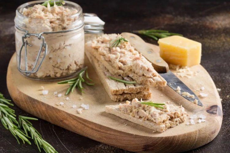 Paté de huevo y atún