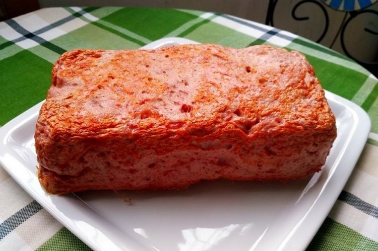 Pastel de carne con levadura