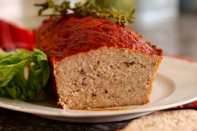 Pastel de carne con sémola y hierbas