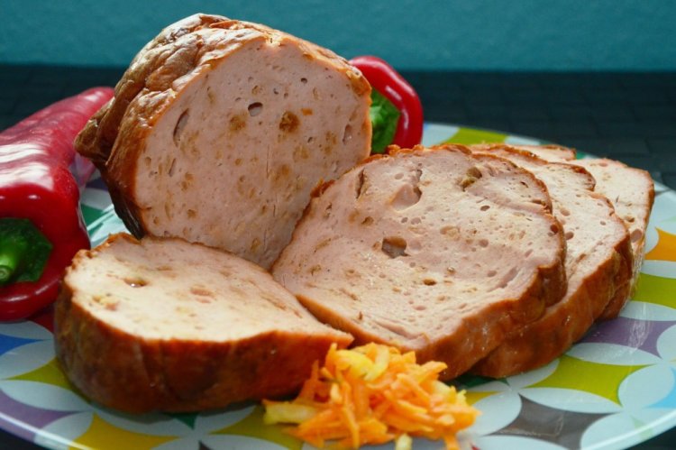 Pastel de carne con jamón y queso
