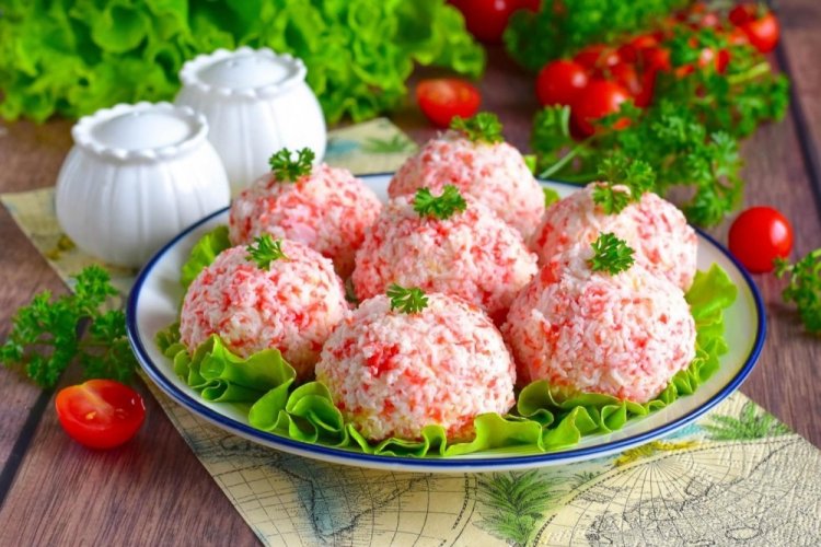 Bolitas de cangrejo con queso fundido y huevo