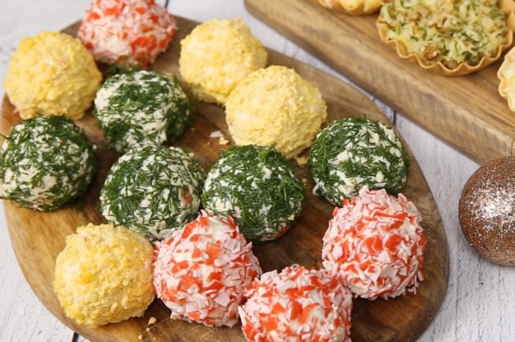 Bolitas de cangrejo con queso duro y ajo