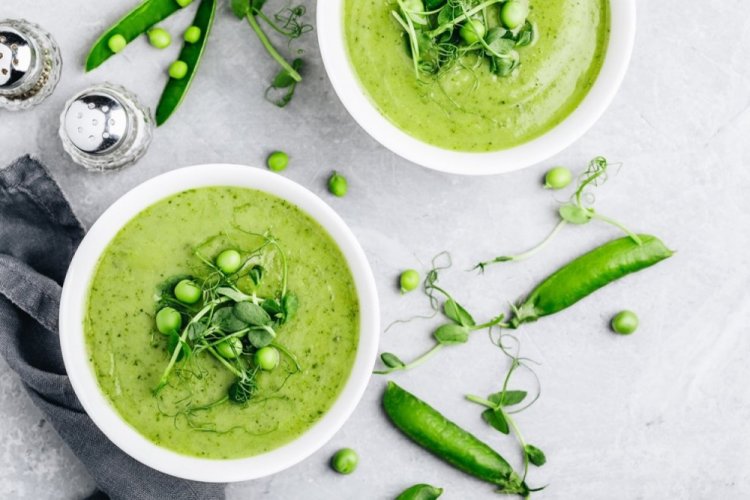 Puré de brócoli y guisantes verdes