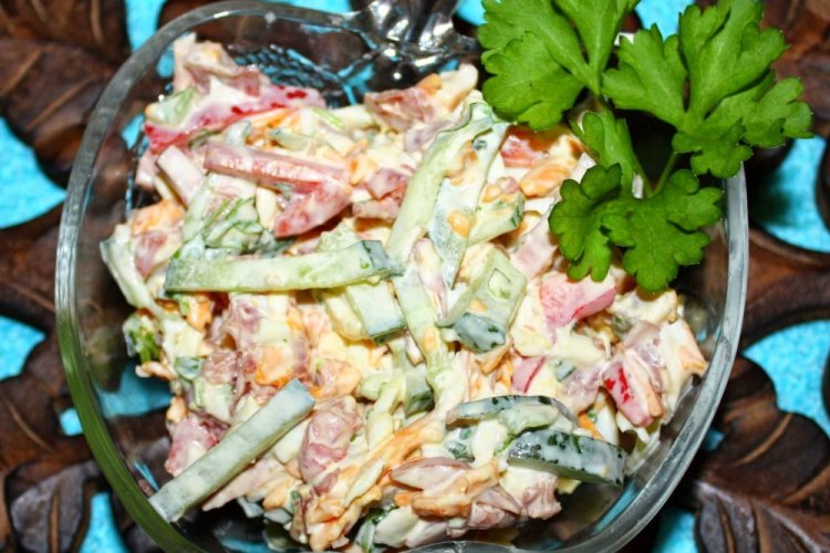 Bell Pepper and Ham Salad