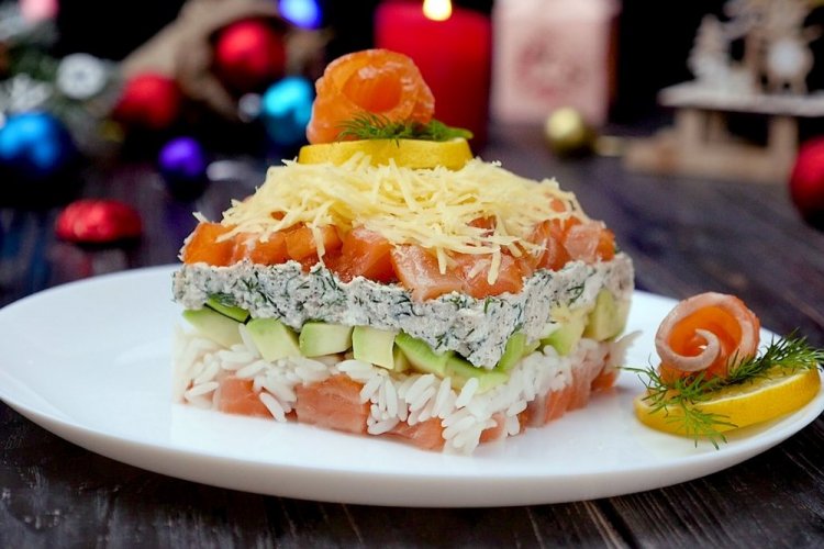 Rice, Avocado, and Red Fish Salad