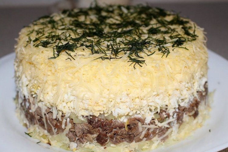 Men's Whim Salad with Beef