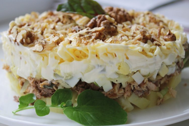 Layered Salad with Pineapple and Walnuts