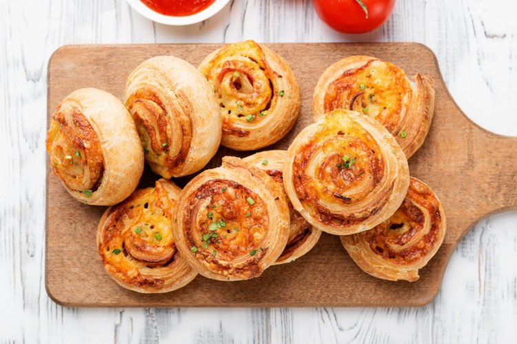 Rollitos de hojaldre con tocino