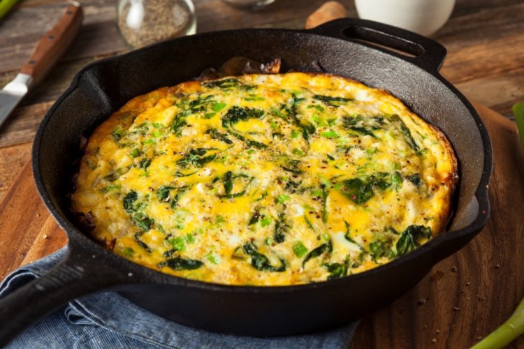 Frittata con espinacas y tocino