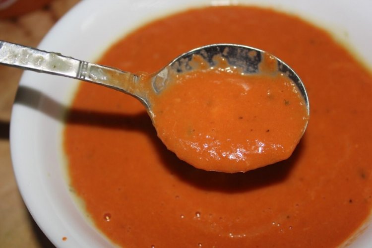 Gravy with Tomato Juice for Cutlets