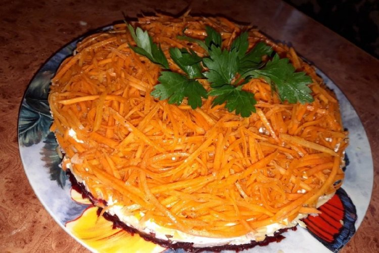 Layered Beef and Korean Carrot Salad