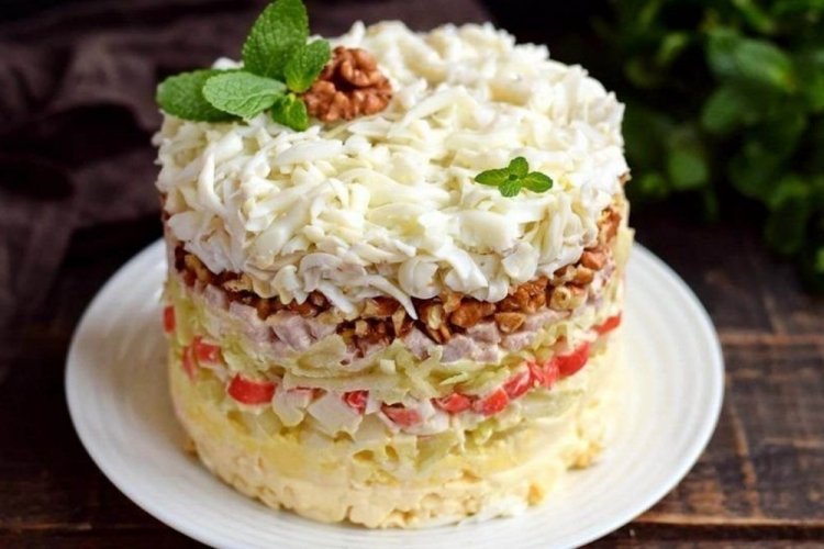 Layered Crab Stick, Ham, and Apple Salad