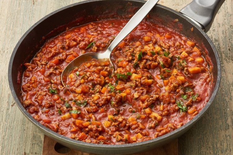 Salsa boloñesa clásica para lasaña