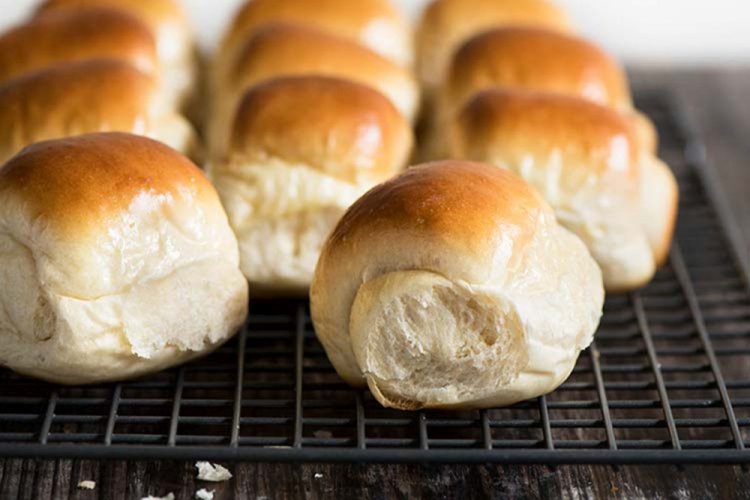 Buns with Sour Milk