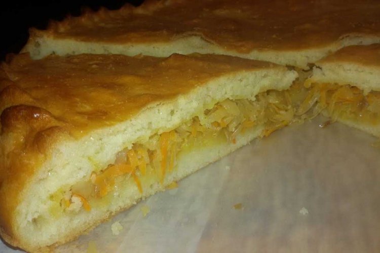 Cabbage Pie with Sour Milk