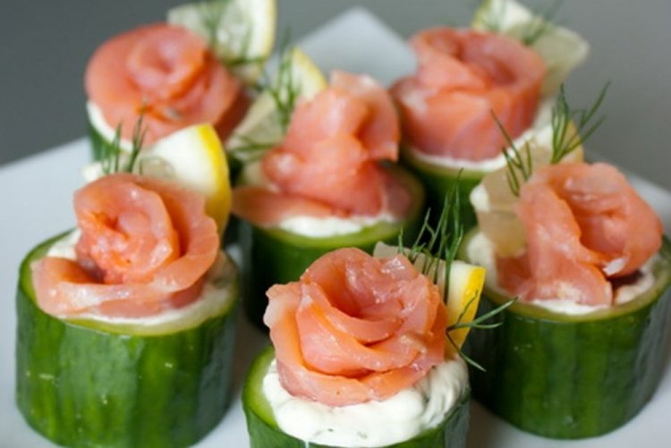 Canapés with Red Fish, Cheese, and Lemon