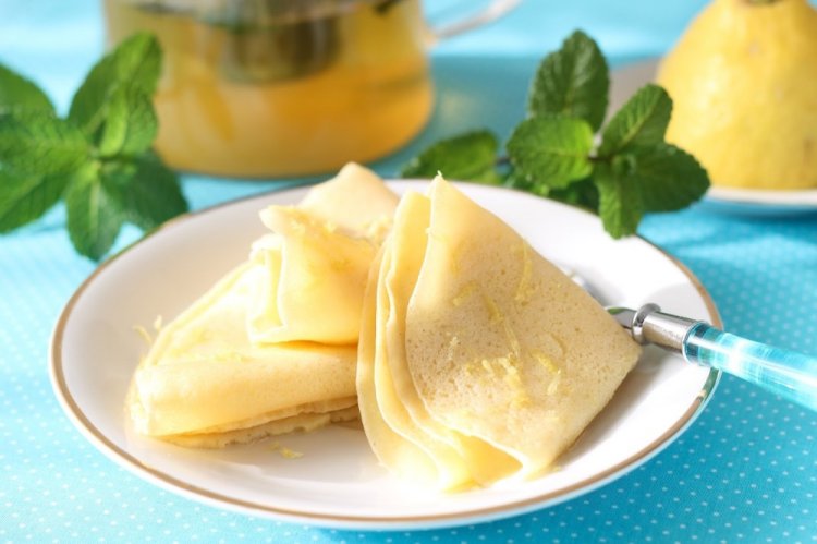 Crepes con leche agria y harina de arroz