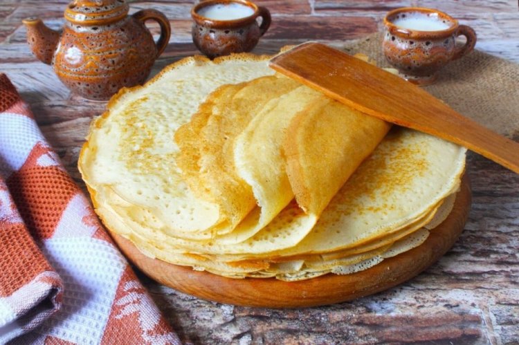 Crepes con leche agria y kéfir