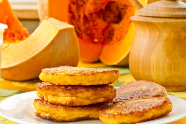 Pumpkin Pancakes with Sour Milk