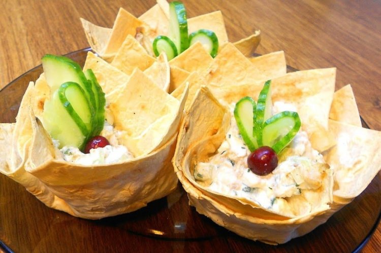 Tartaletas de lavash con atún