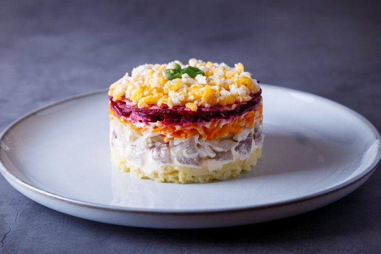 15 Layered Salads with Korean Carrots You Should Try