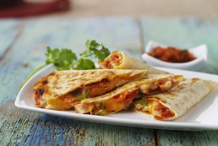 Chicken and Mozzarella Tortilla