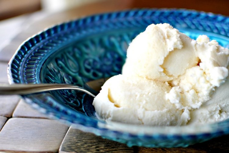 Homemade Ice Cream with Agar-Agar