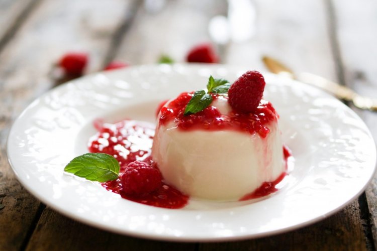 Panna Cotta with Agar-Agar