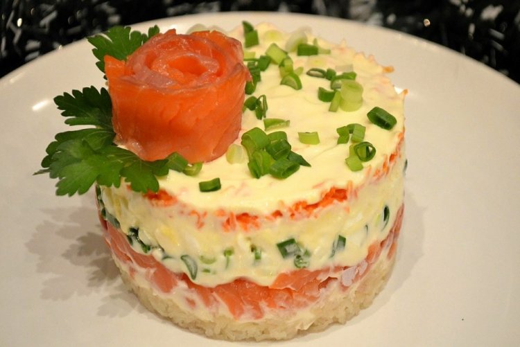 Layered Salad with Potatoes, Red Fish, and Shrimp
