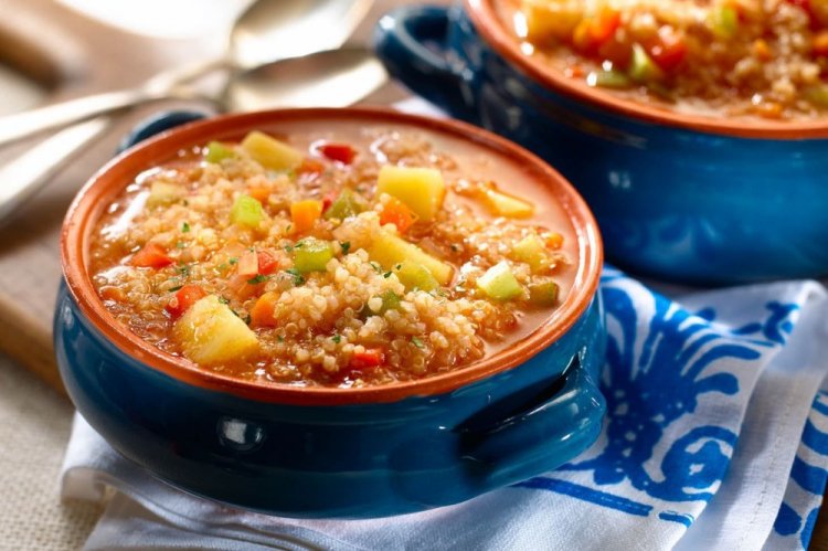 Lenten Tomato Quinoa Soup