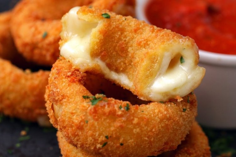Onion Rings in Batter with Cheese