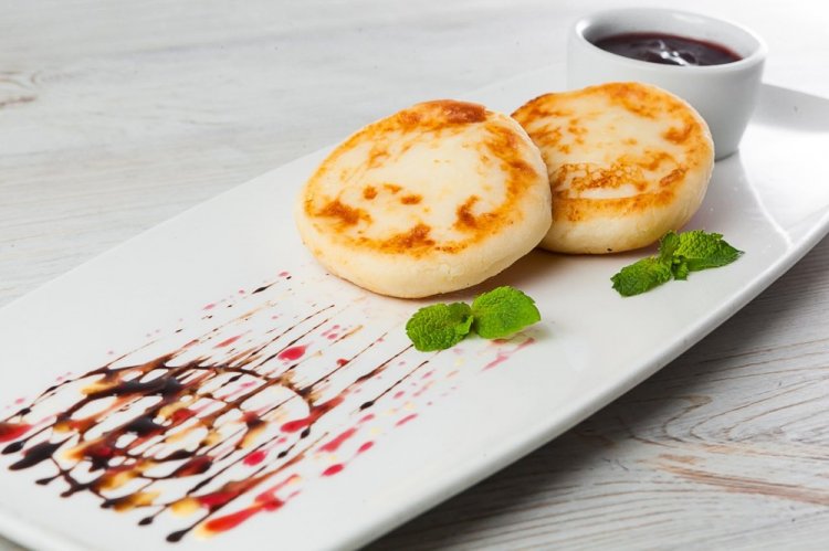 Healthy Ricotta and Rice Flour Syrniki