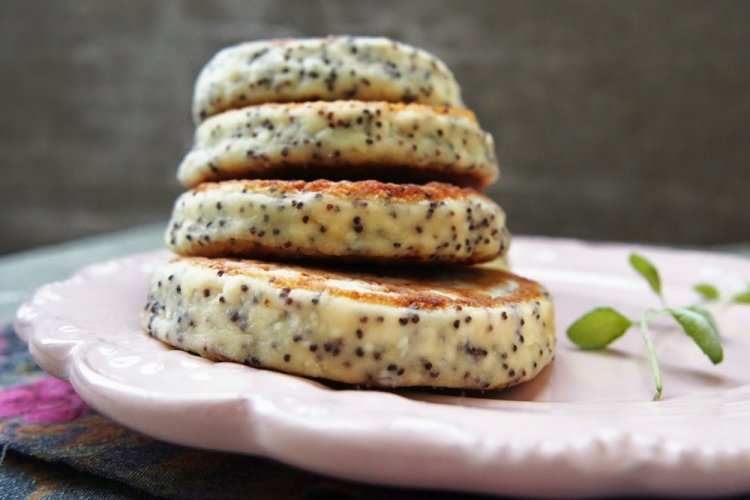 Ricotta Syrniki with Poppy Seeds and Cocoa
