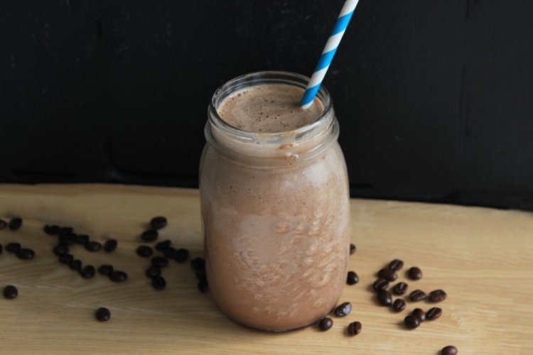 Coffee Smoothie with Protein and Coconut Milk