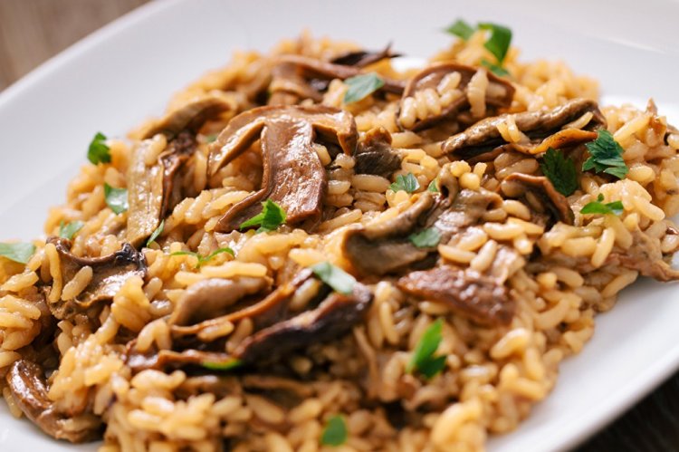 Rice with Mushrooms and Soy Sauce